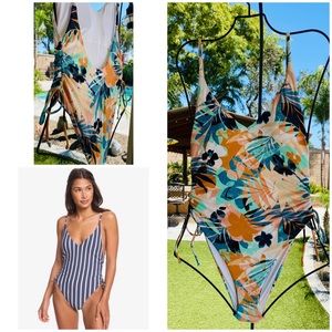 Roxy Beach Classics One Piece